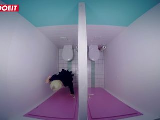 Letsdoeit - ألماني أمين سيلينا ديفيس مارس الجنس بواسطة رئيس في ال مرحاض